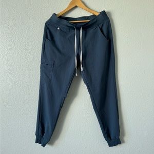 EUC Figs Zamora Jogger Scrub Pants